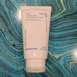 🌸  INNISFREE Sulfate-Free Green Tea Amino Acid Cleansing Foam